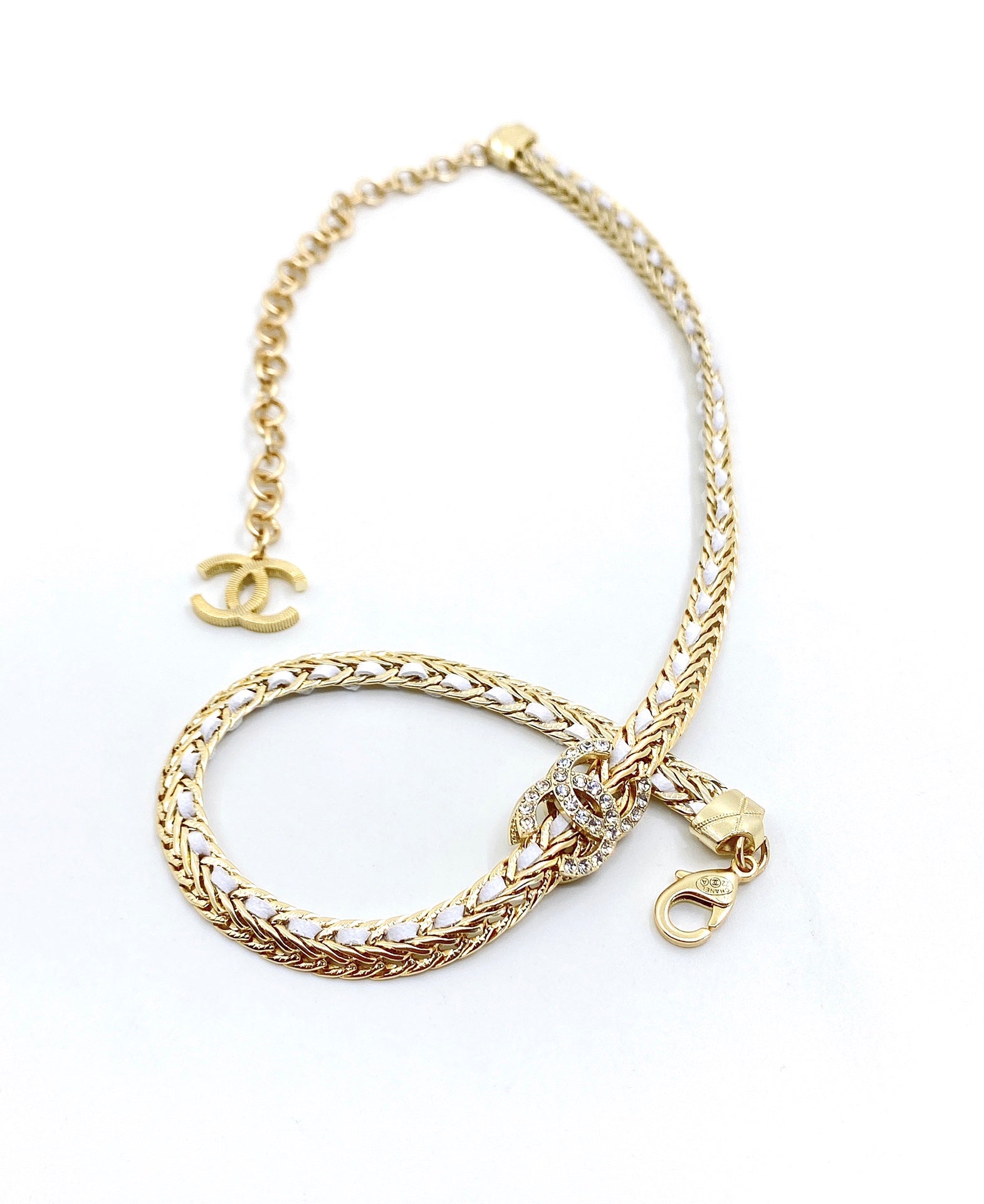 18K Chanel Diamonds Choker Necklace