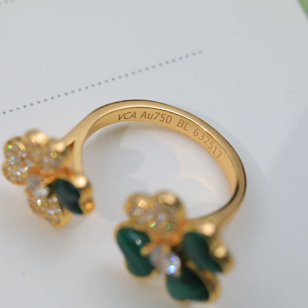 18K Van Cleef & Arpels Cosmos Between the Finger Diamond Ring
