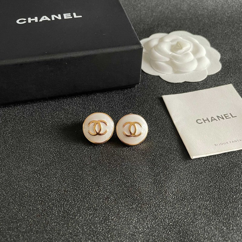 18K Chanel Black & White Round Gold Earrings