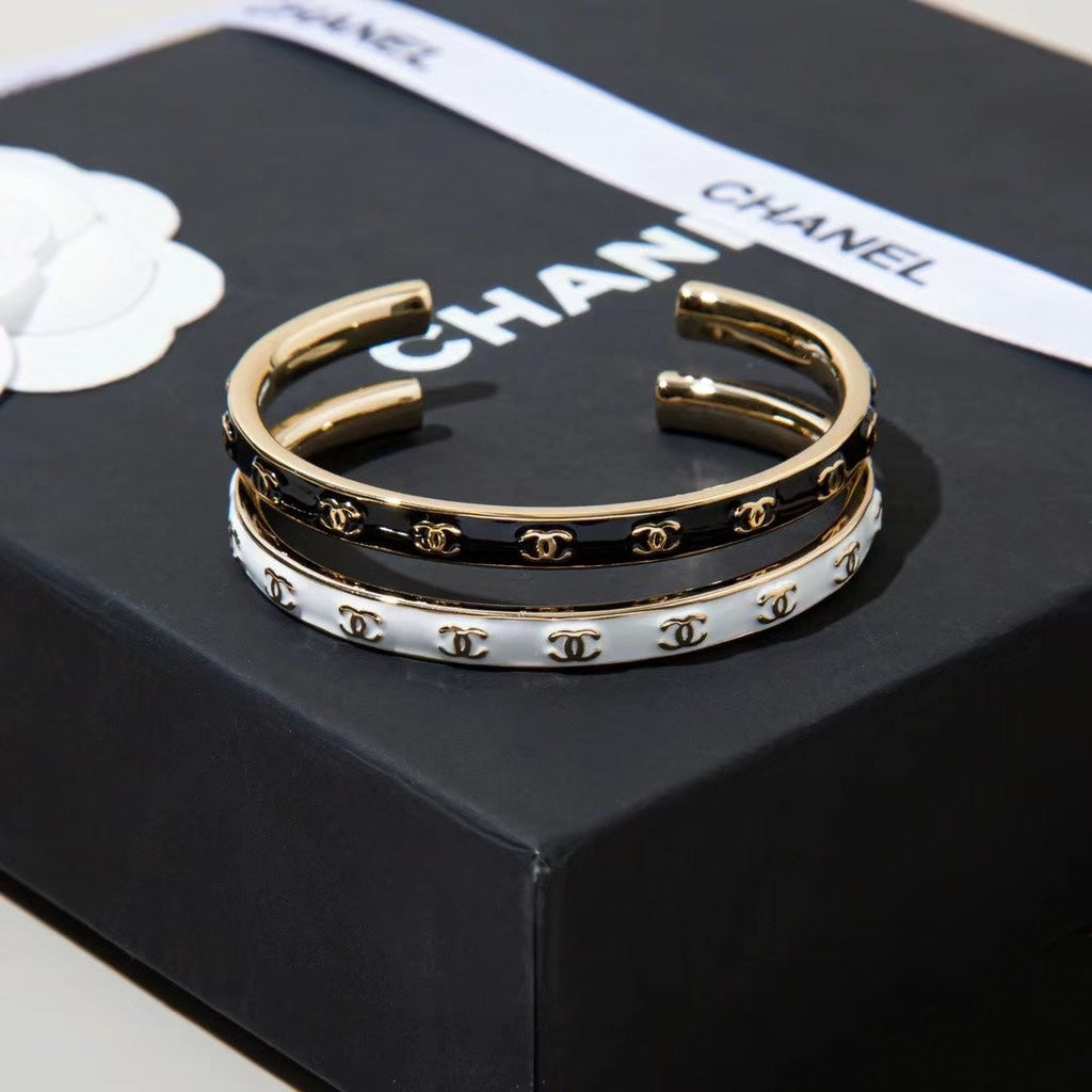 18K Chanel Open Cuff Bracelet