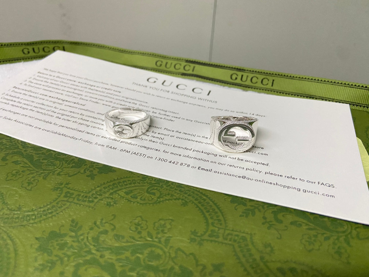 Gucci Interlocking G Wide Ring