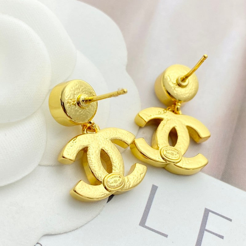 18K Chanel 26A Diamond Gold Earrings