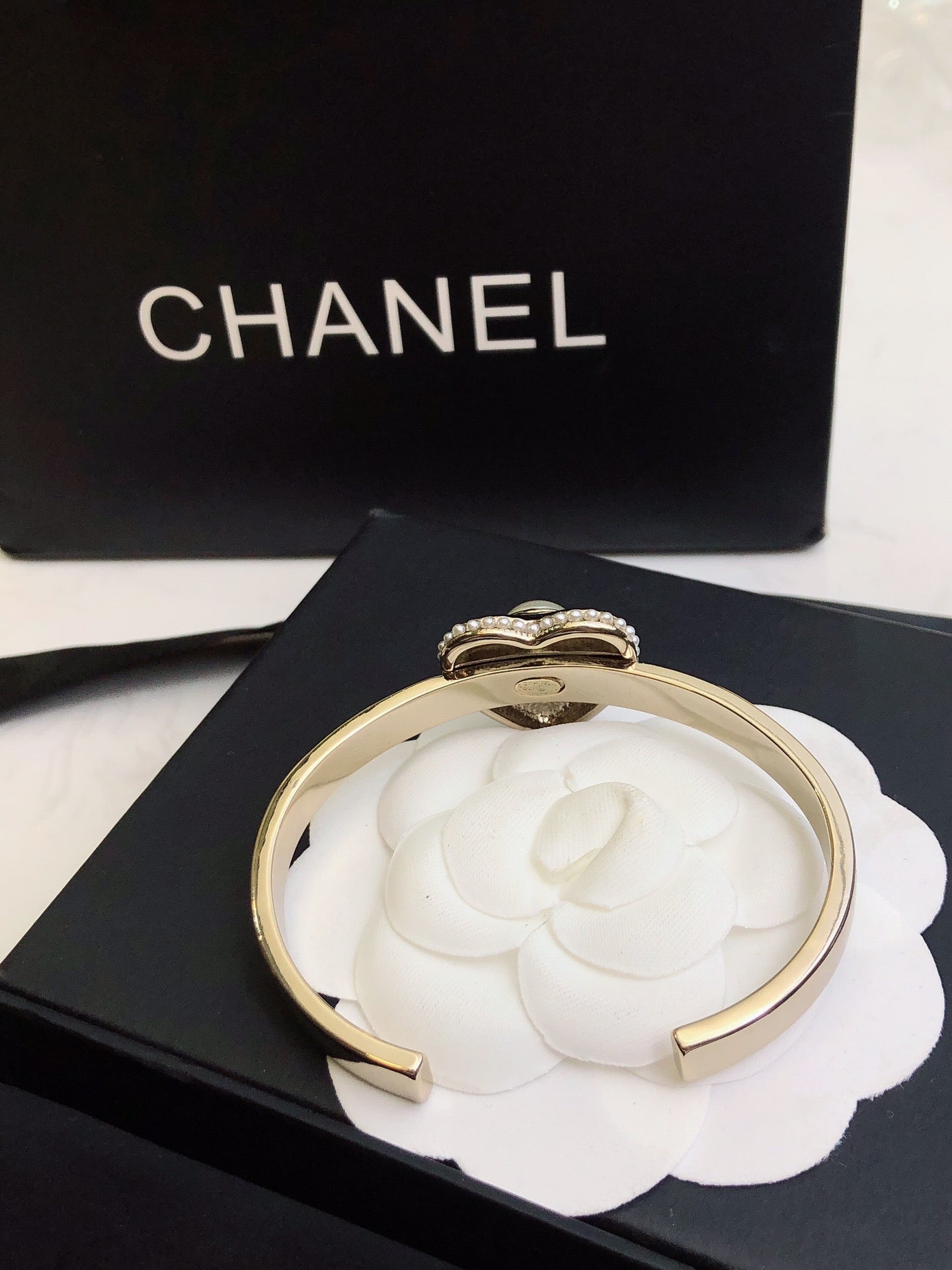 18K Chanel Heart Cuff Bracelet