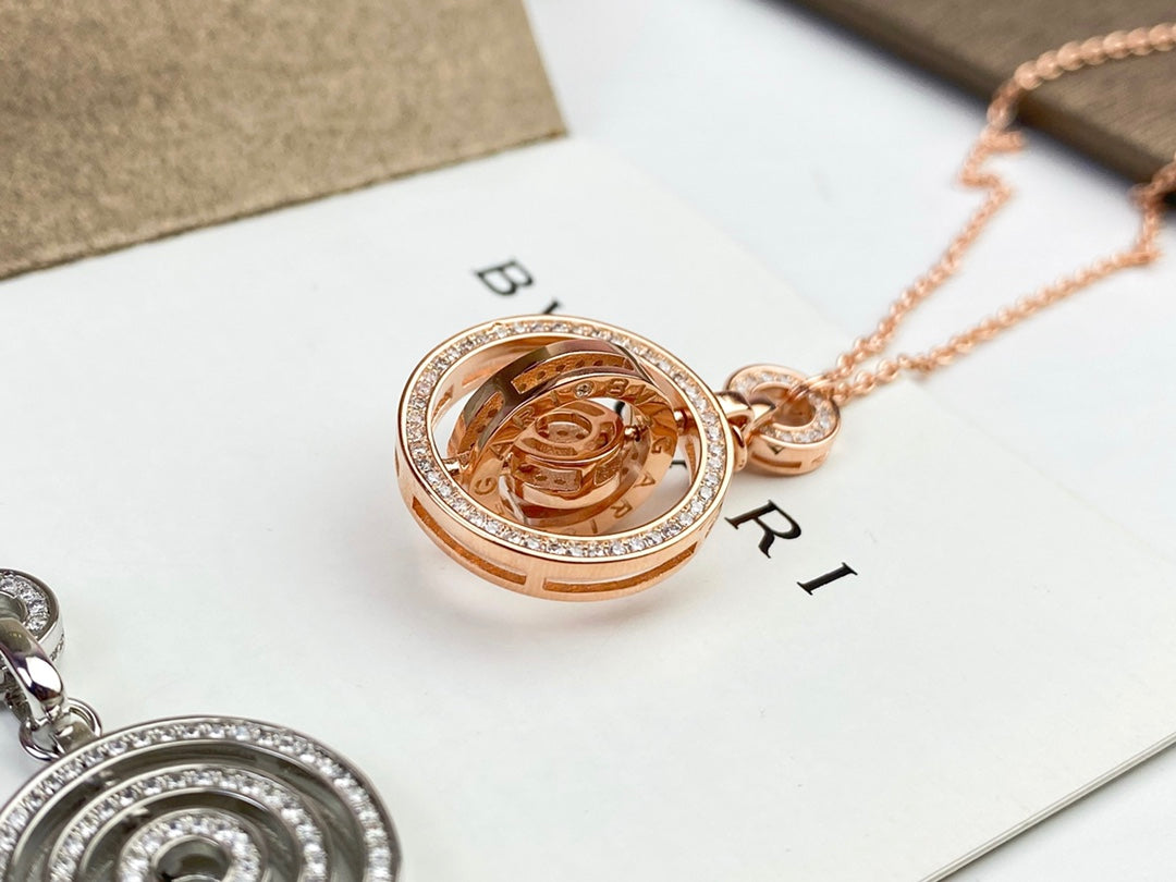 18K BVLGARI BV Cerchi Astrale Diamond Necklace