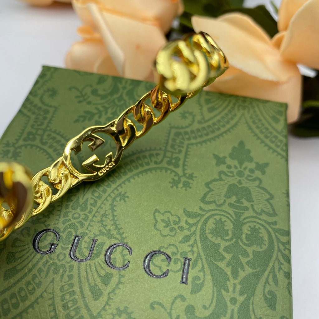 18K Gucci Chain Bracelet
