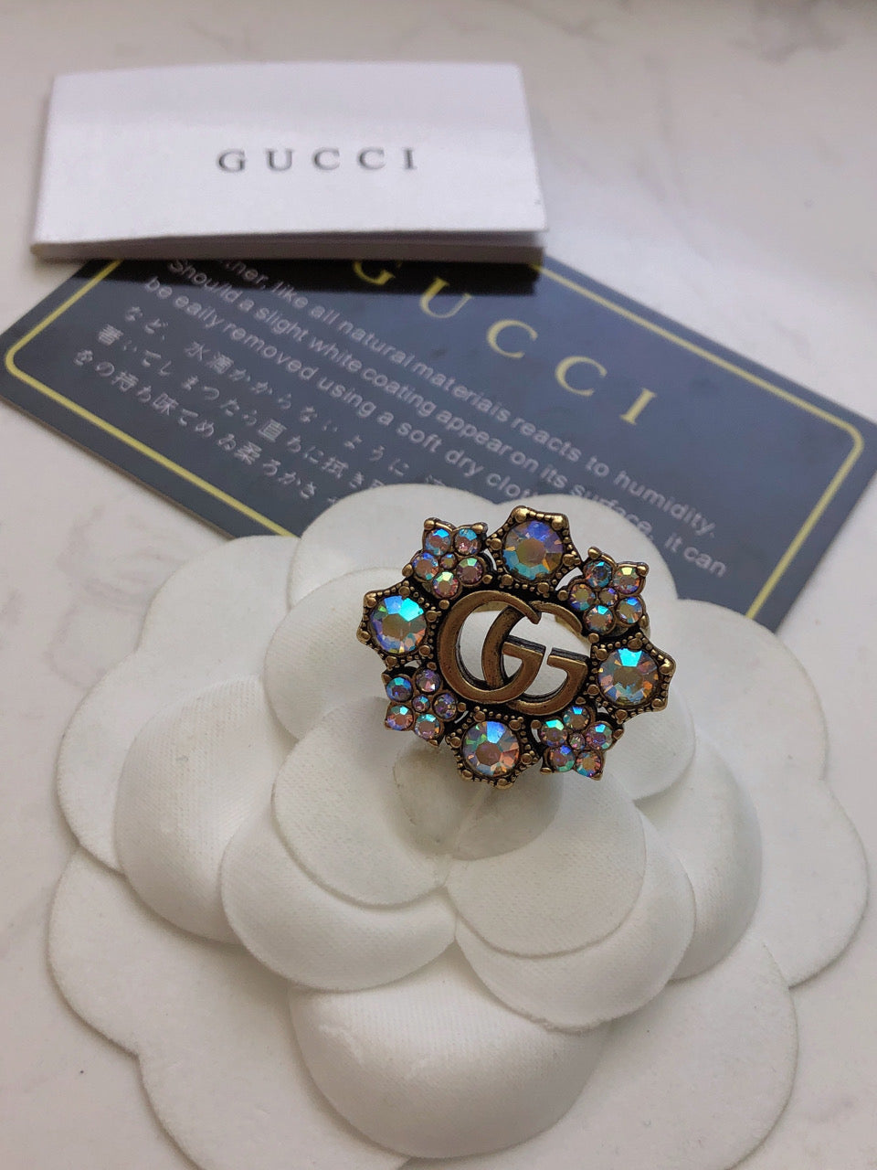 18K Gucci Crystal Flower Ring