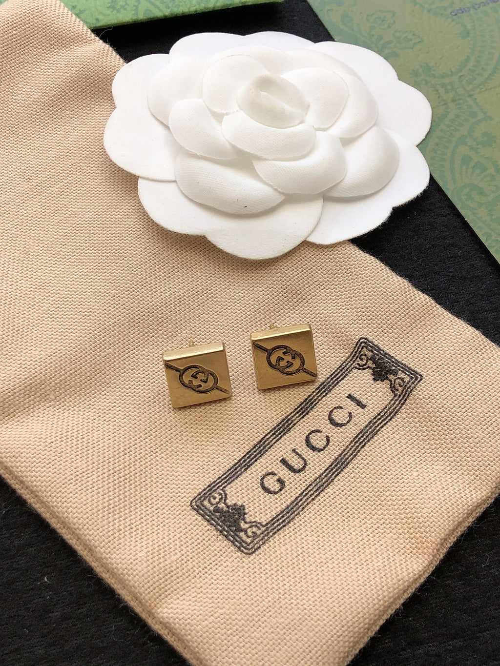 18K Gucci Cube Earrings