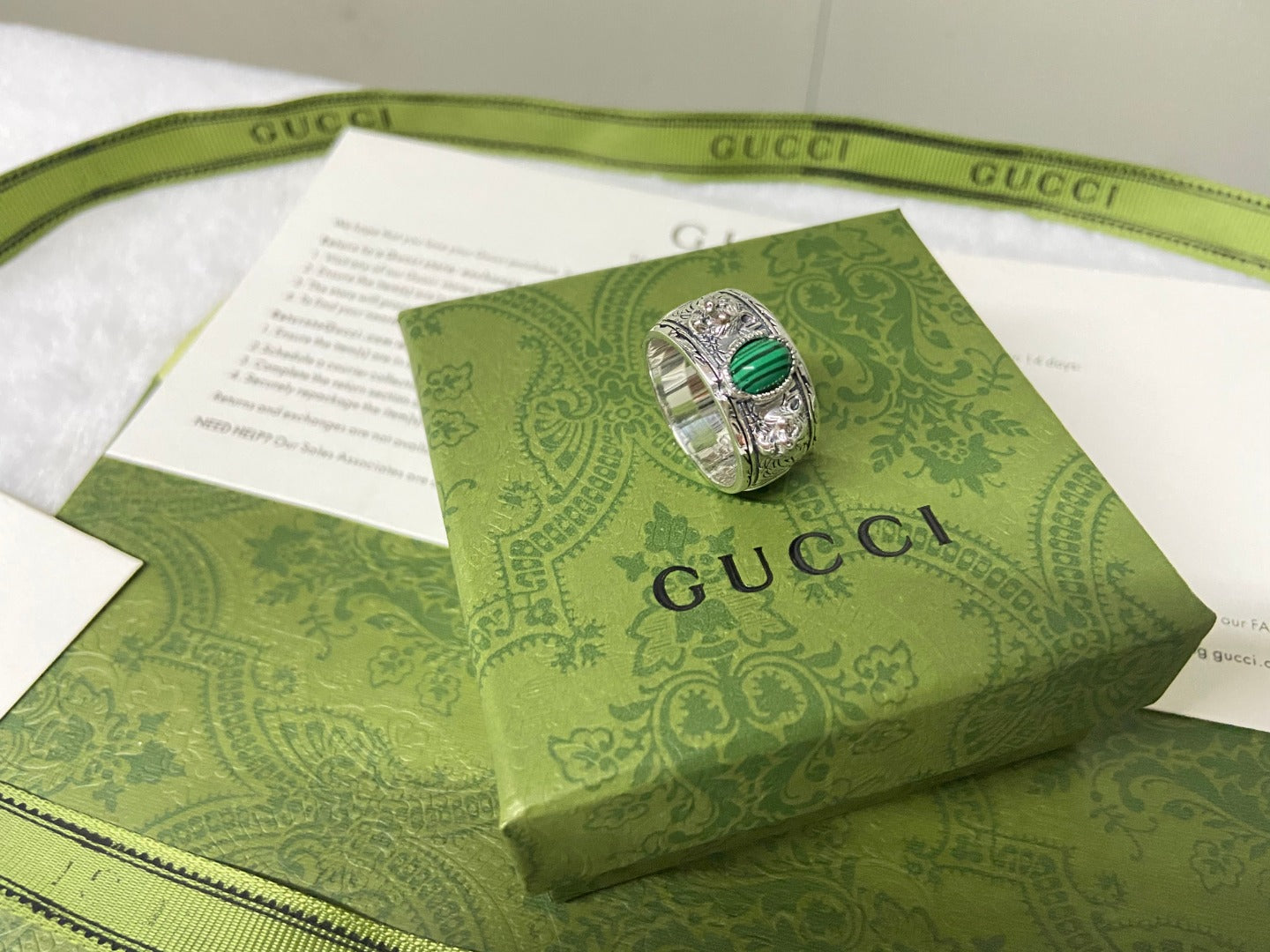 Gucci Feline Garden Green Ring