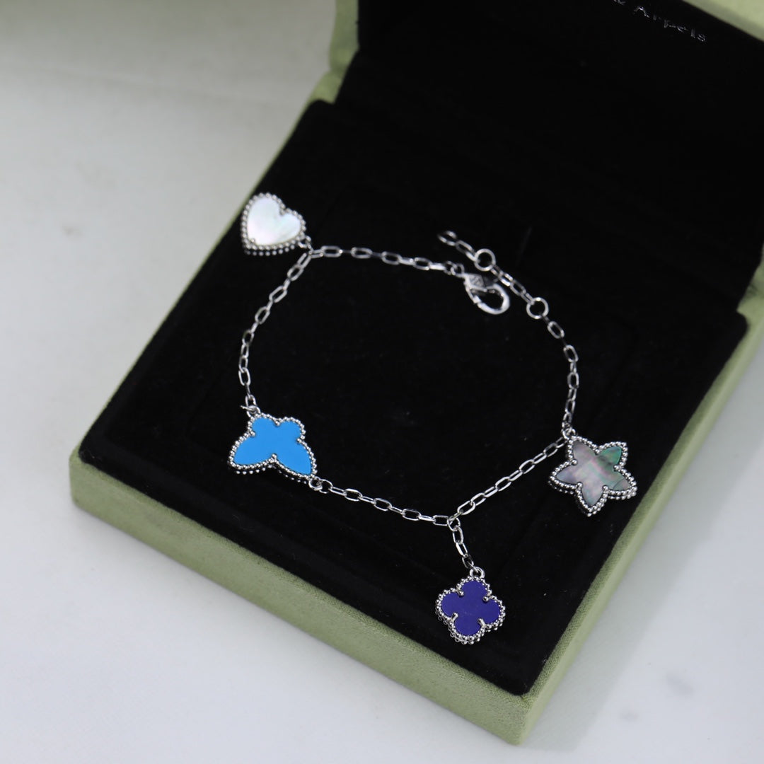 18K Van Cleef & Arpels Sweet Alhambra Four Motifs Bracelet