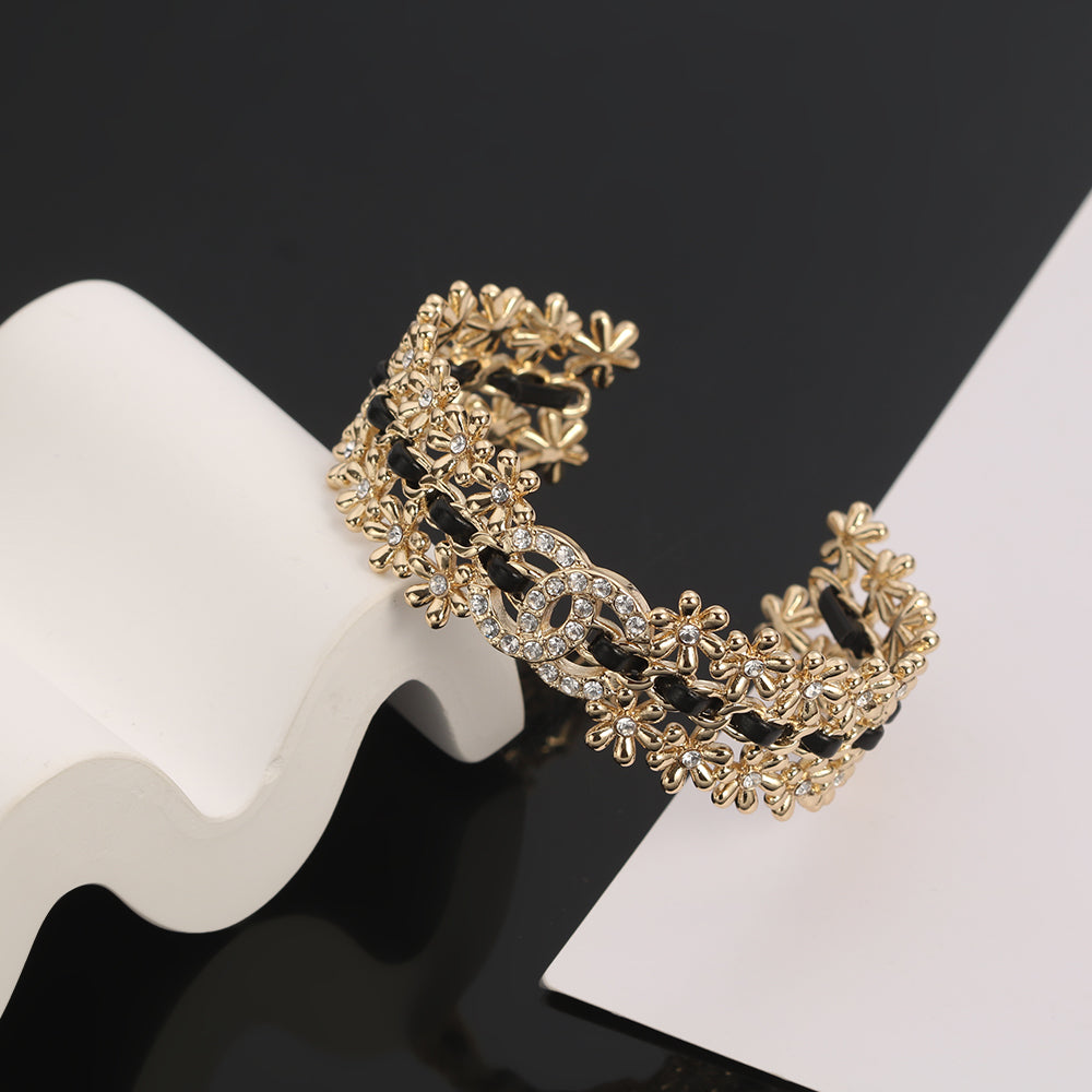 18K Chanel Open Cuff Strass Bracelet