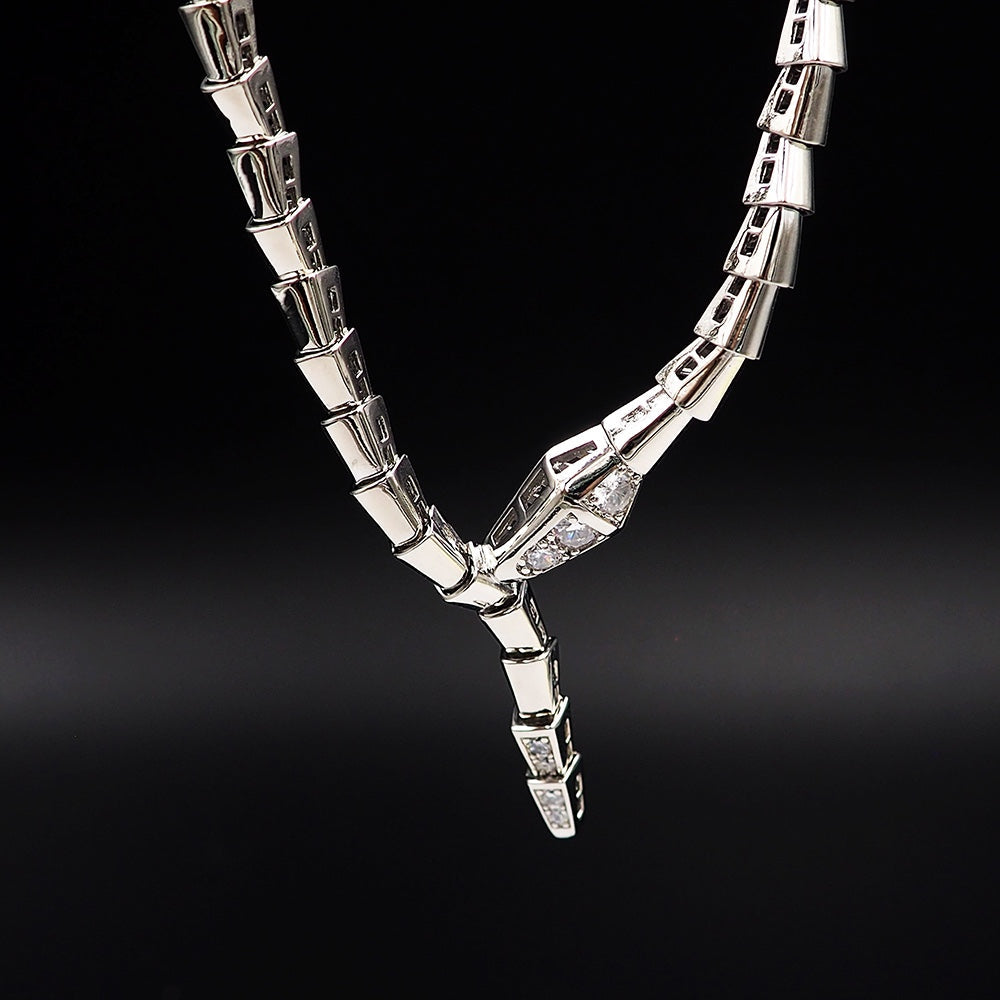 18K BVLGARI BV Serpenti Viper Demi-Pave Diamonds Necklace