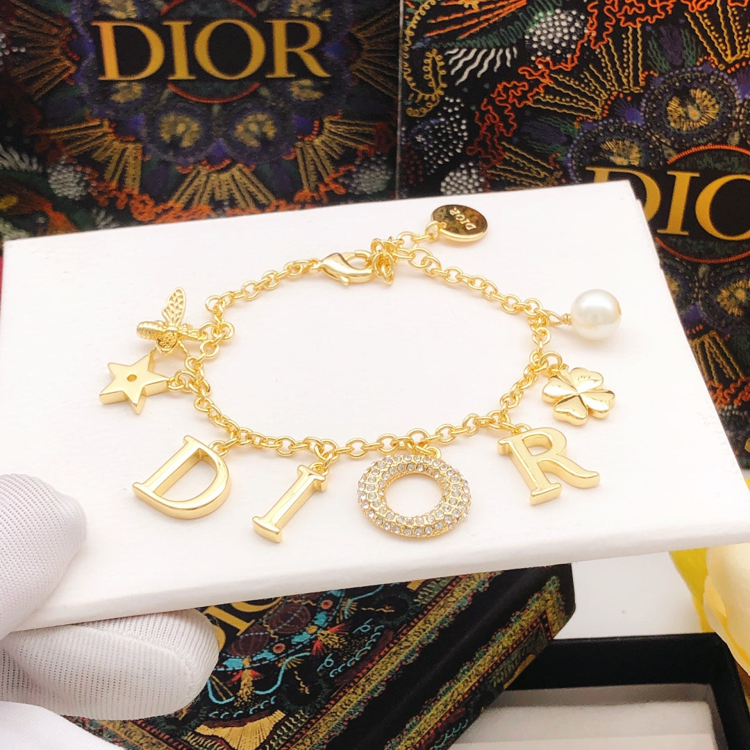 18K Dior Script Diamond Bracelet