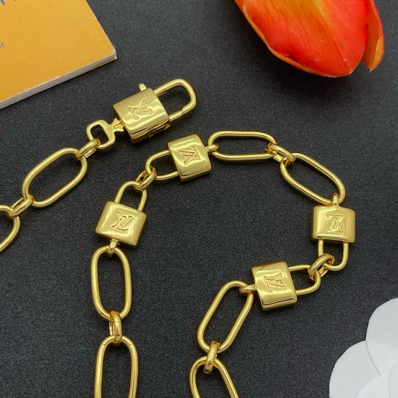 18K Louis Vuitton Lock Gold Chain Necklace