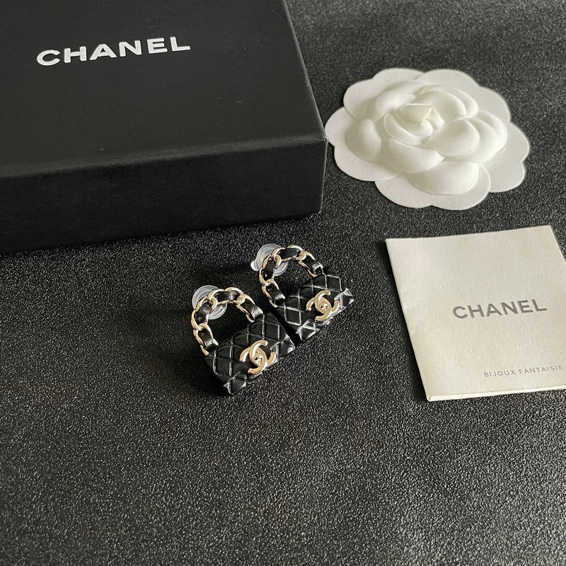 18K Chanel Color Bag Gold Earrings