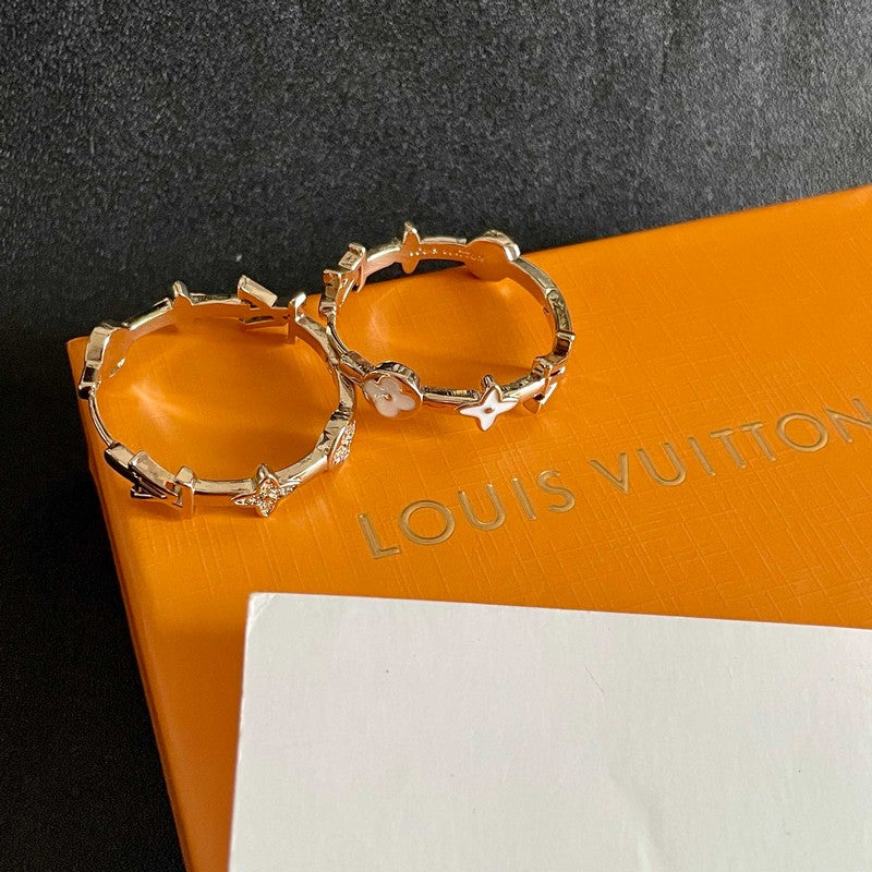18K Louis Vuitton Blossom Black & White Earrings
