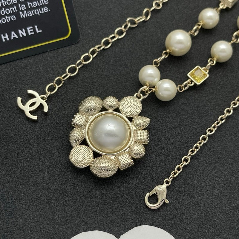 18K Chanel Color Crystal Pearl Chain Necklace