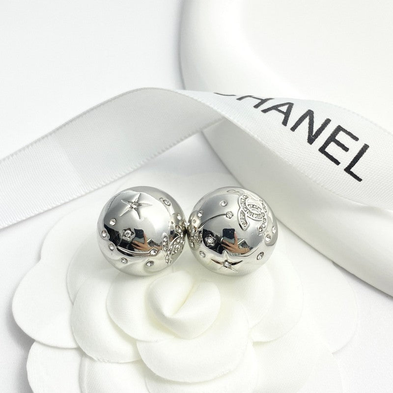 18K Chanel 24C Star Round Gold Earrings