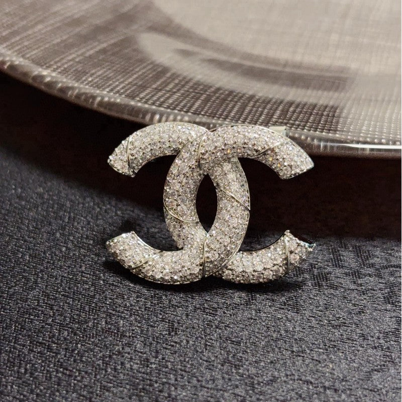 18K Chanel White Gold Diamond Brooch