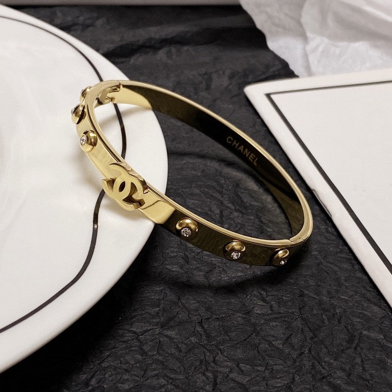 18K Chanel Vintage Diamond Bracelet
