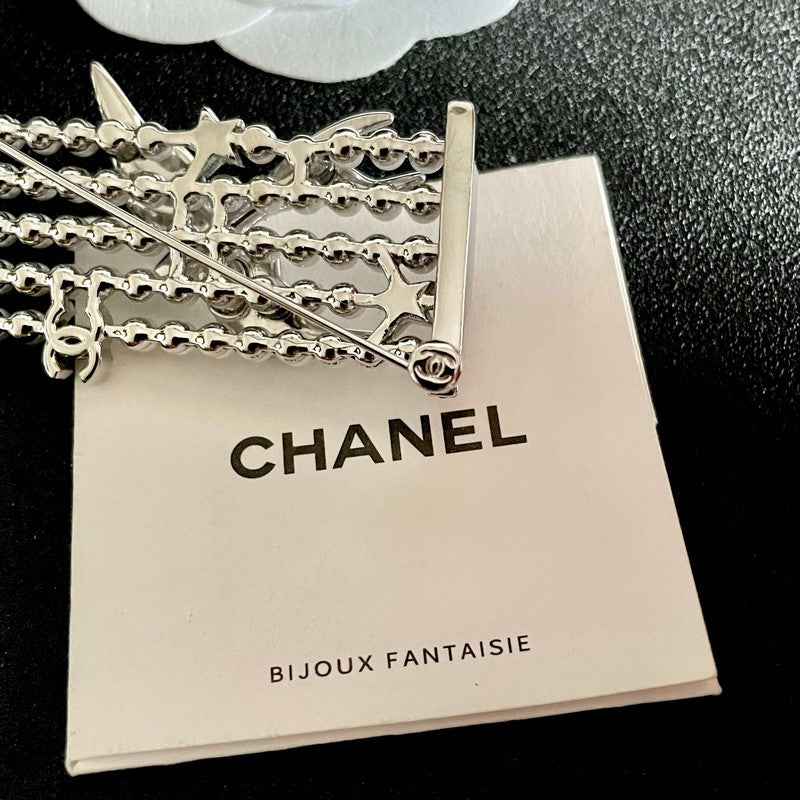 18K Chanel Birdcage Diamond Brooch