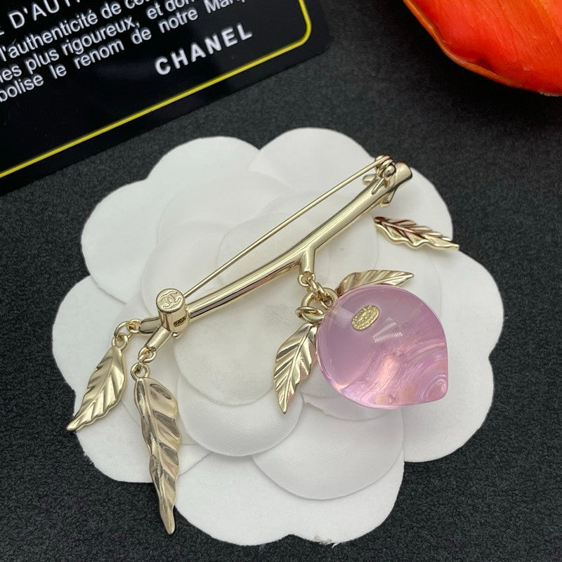 18K Chanel Pink Crystal Heart Brooch