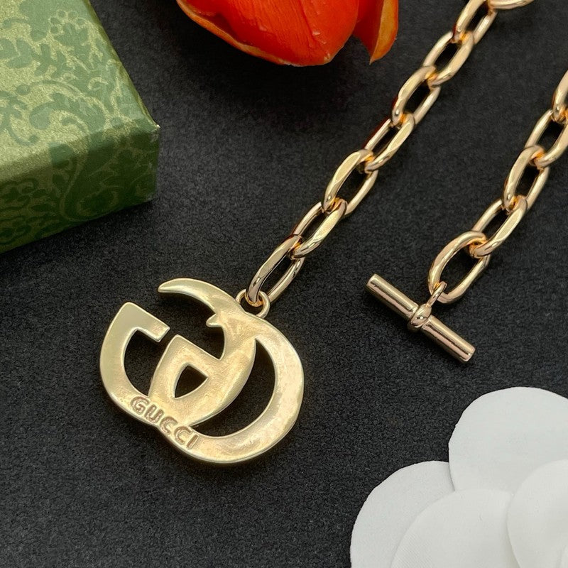 18K Gucci Big Gold Chain Necklace