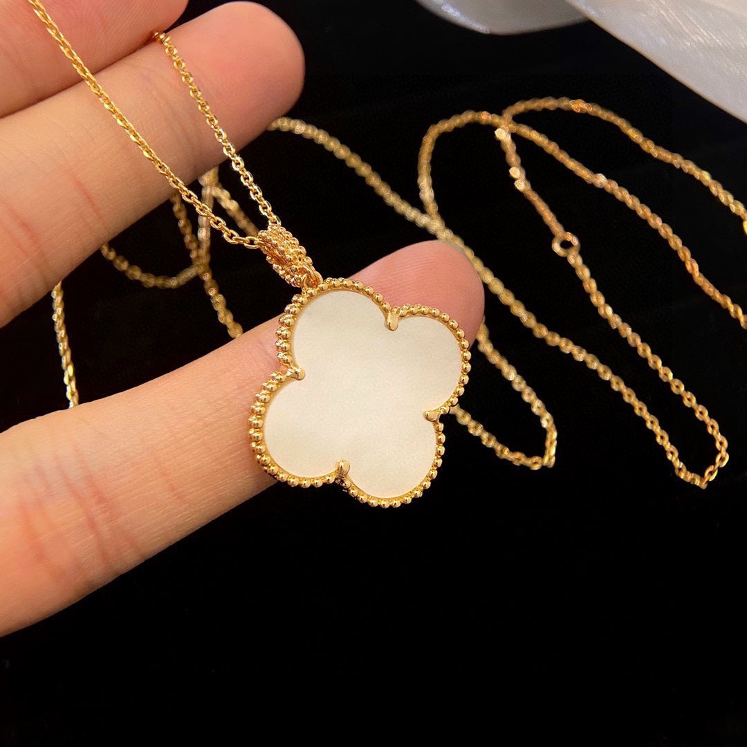 18K Van Cleef & Arpels Magic Alhambra One Motif Pearl Necklace