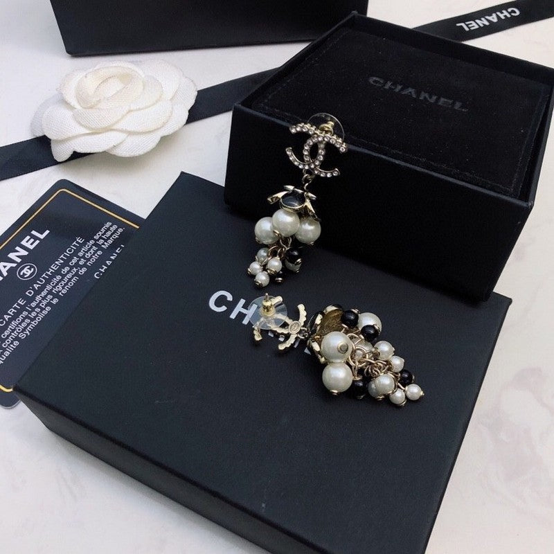 18K Chanel Black & White Pearl Gold Earrings