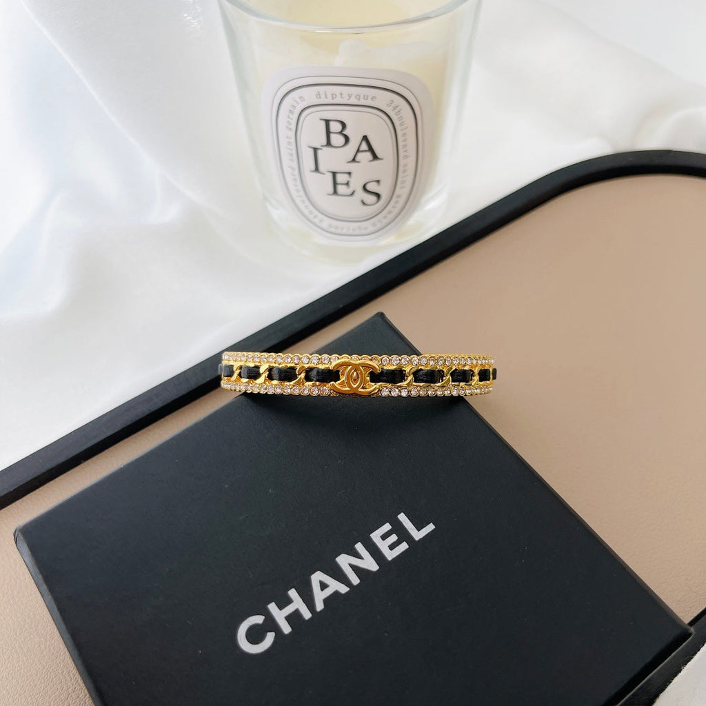 18K Chanel Black Strass Cuff Bracelet