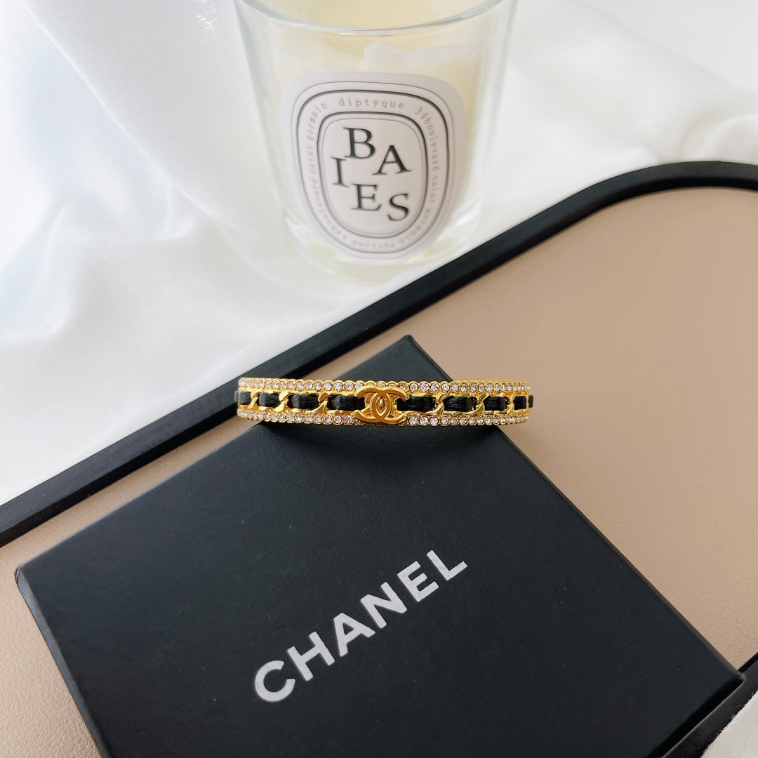 18K Chanel Black Strass Cuff Bracelet