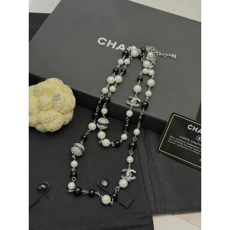 18K Chanel Long Black Beads Pearl Necklace