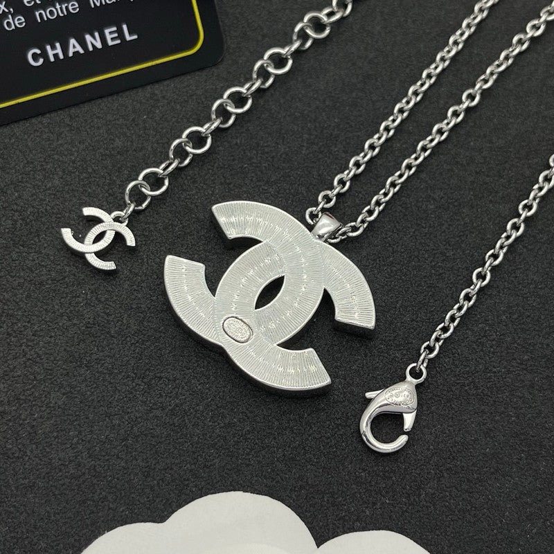 18K Chanel Black Star Gold Necklace