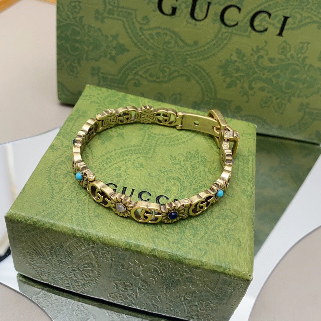 18K Gucci Flowers Bracelet