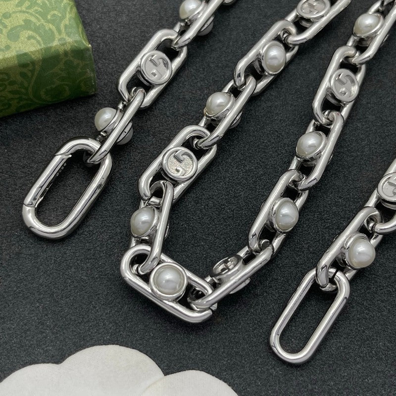 18K Gucci Gold Pearl Chain Necklace