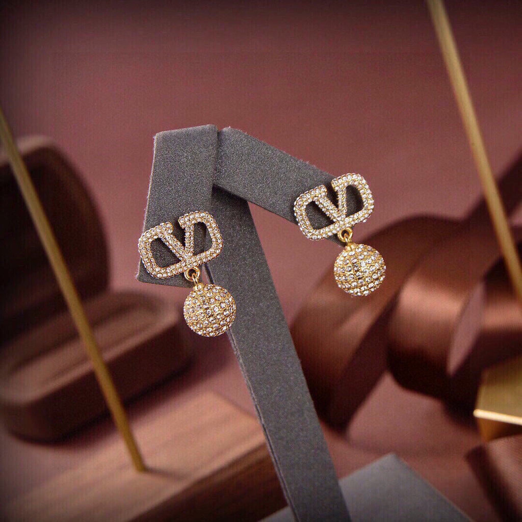 18K Valentino Vlogo Diamonds Earrings