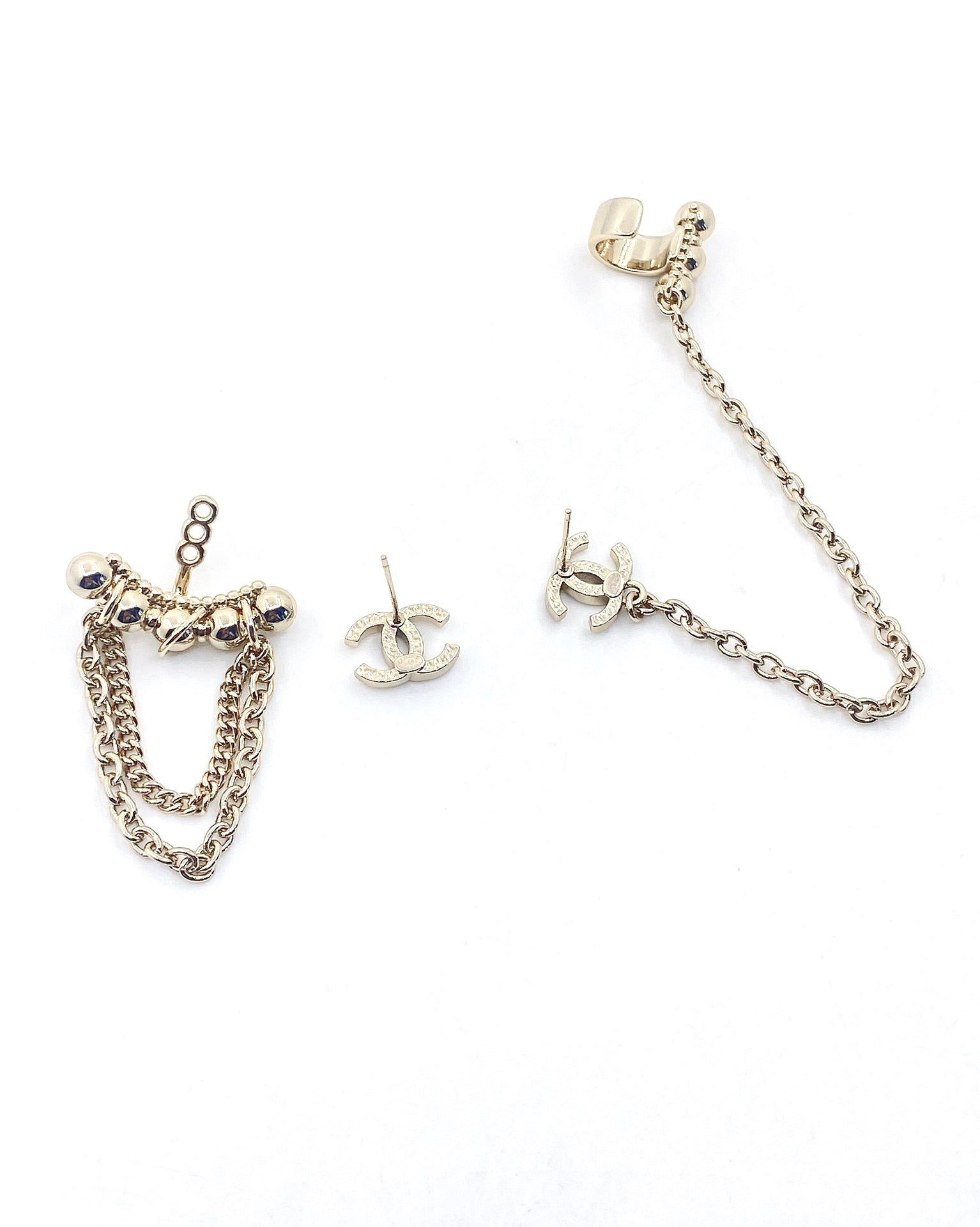 18K Chanel Chain Earrings