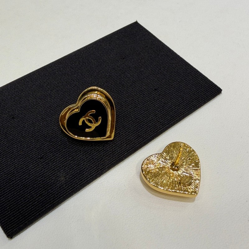 18K Chanel 26P Black & Red Heart Earrings