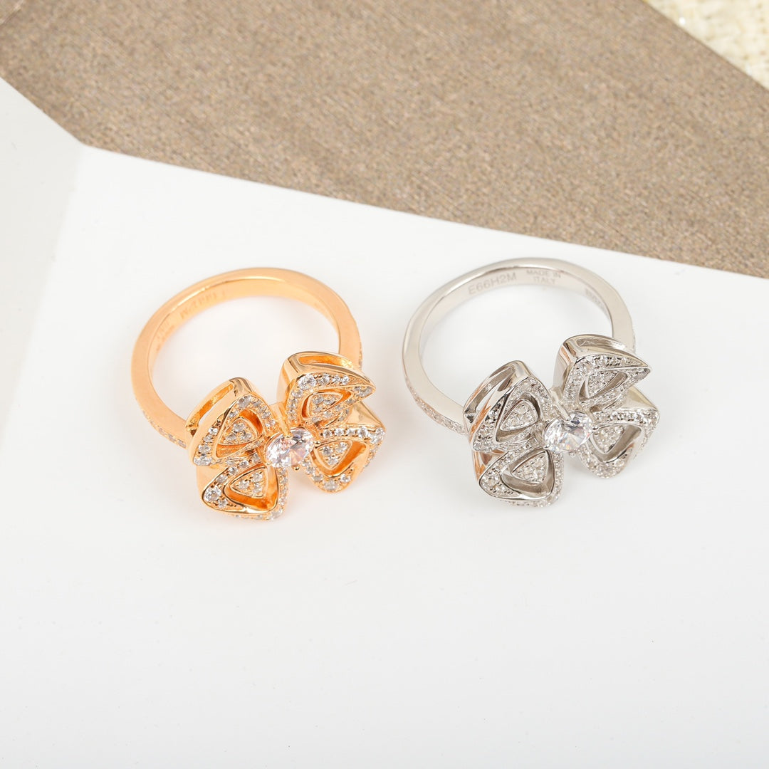 18K BVLGARI BV Fiorever Ring