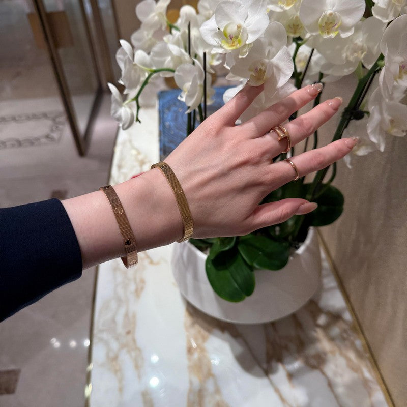 18K Tiffany Love Unlimited Bracelet