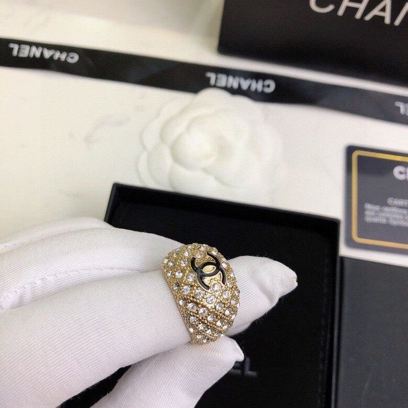 18K Chanel 26C Diamond Ring