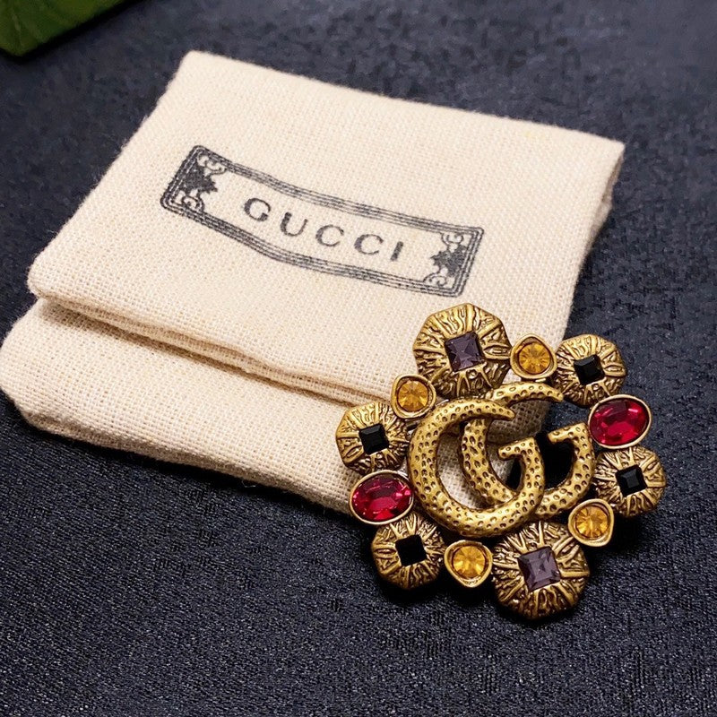 18K Gucci Flower Crystal Brooch