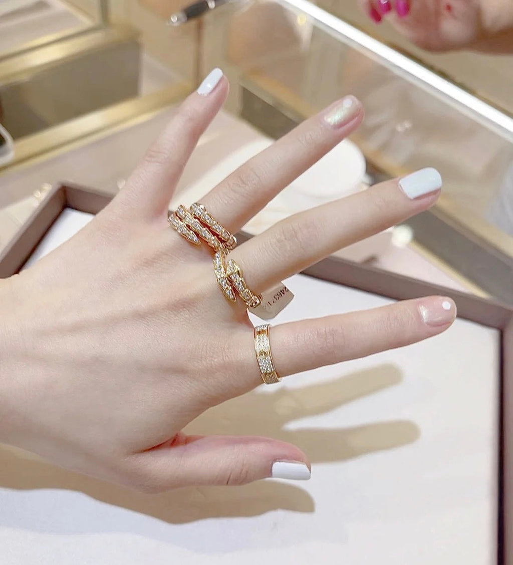 18K BVLGARI BV Serpenti Viper Pave Diamond Ring