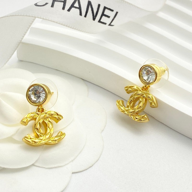 18K Chanel 26A Diamond Gold Earrings