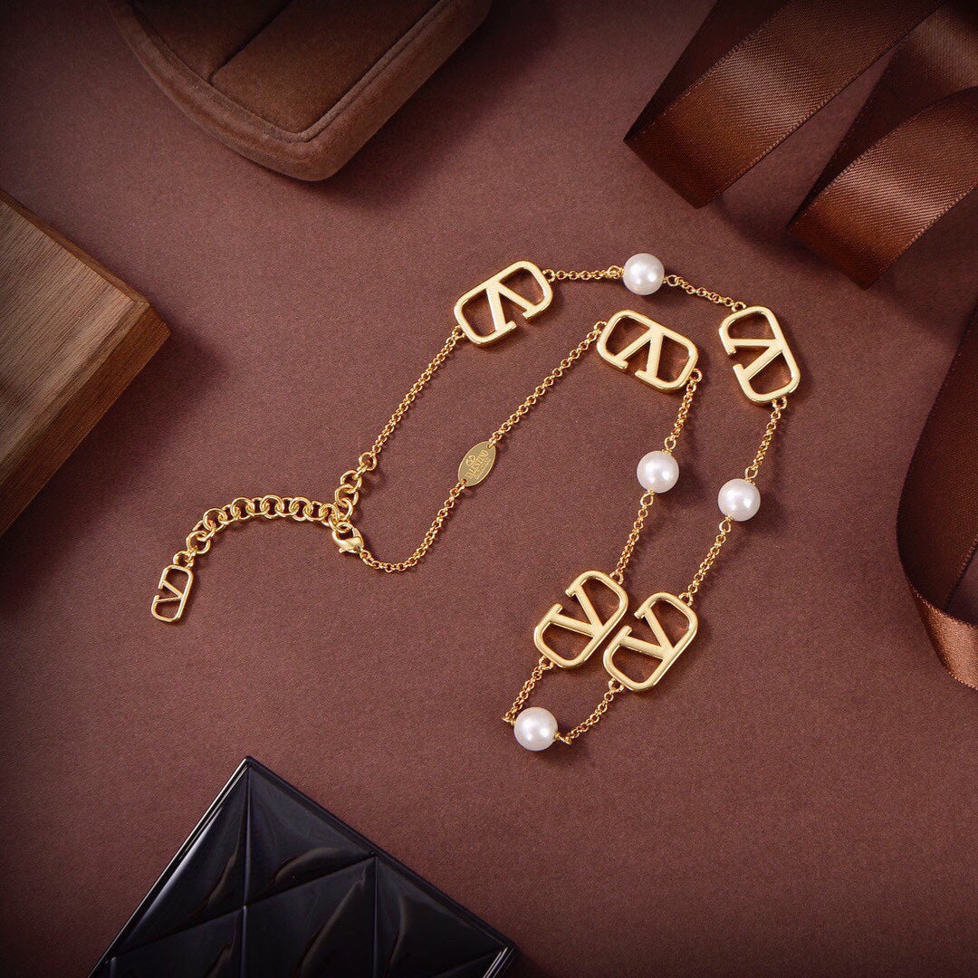 18K Valentino Garavani VLogo Necklace