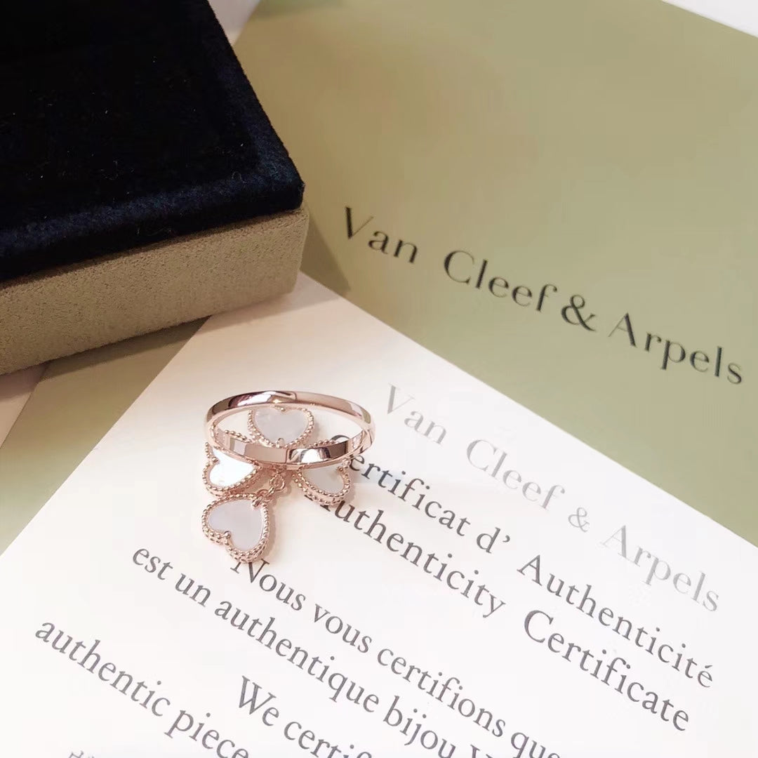 18K Van Cleef & Arpels Sweet Alhambra Effeuillage Pearls Ring