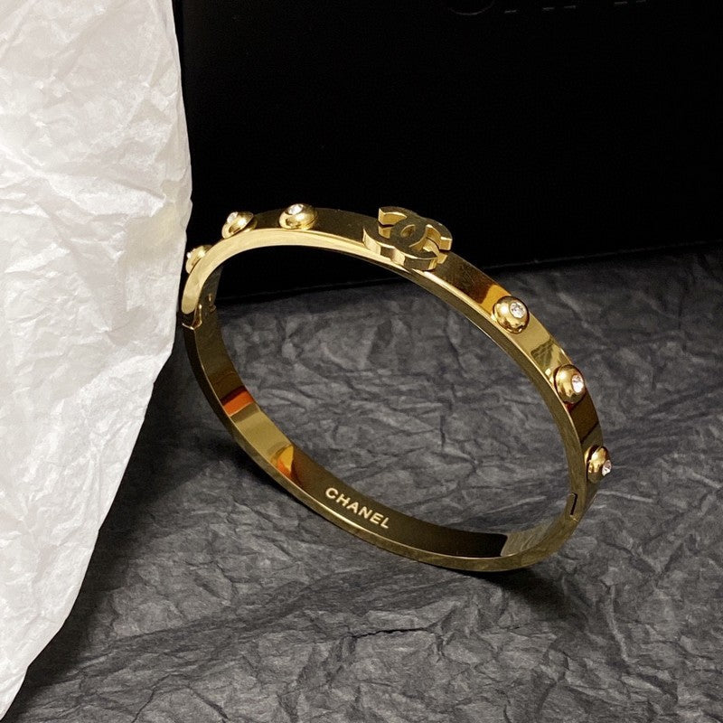 18K Chanel Vintage Diamond Bracelet