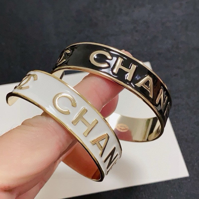 18K Chanel Black & White Gold Bracelet