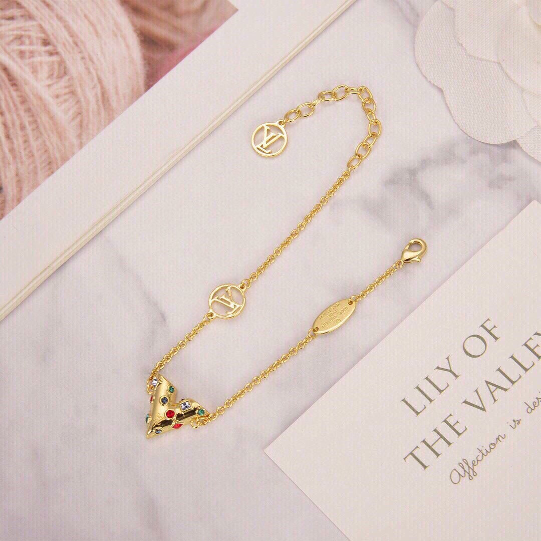18K Louis Vuitton Essential V Plan隆搂隆搂te Bracelet