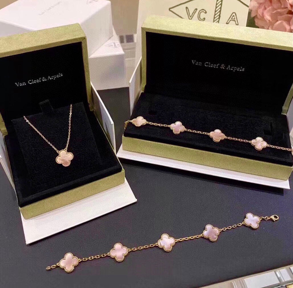 18K Van Cleef & Arpels Magic Alhambra Pink Necklace