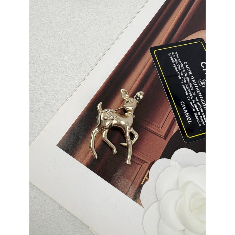 18K Chanel Deer Gold Brooch